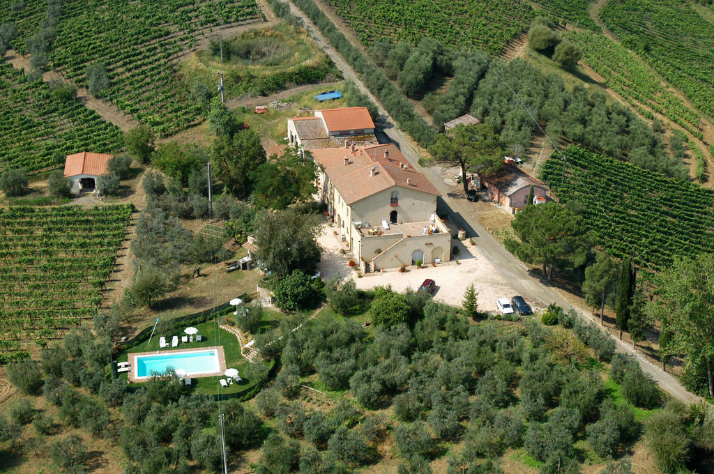 Agriturismo L'Olmo San Gimignano Luaran gambar